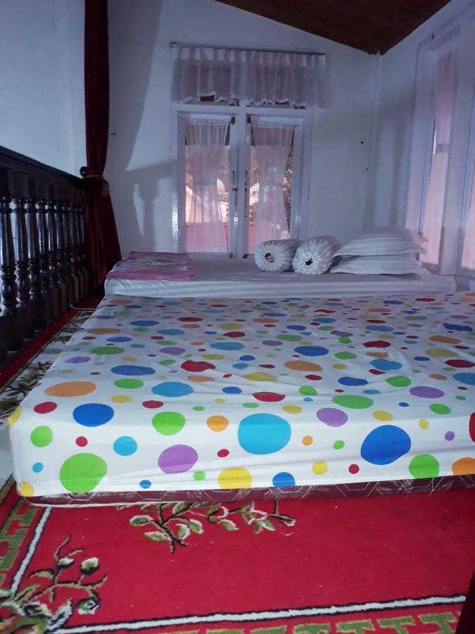 Bumimi Homestay Painan Kültér fotó